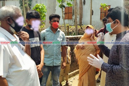 সুুখে থাকতে ভুতে কিলায়! 