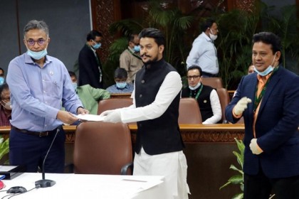 প্রধানমন্ত্রীর ত্রাণ তহবিলে দুই কোটি টাকা অনুদান রূপায়ণ গ্রুপের 