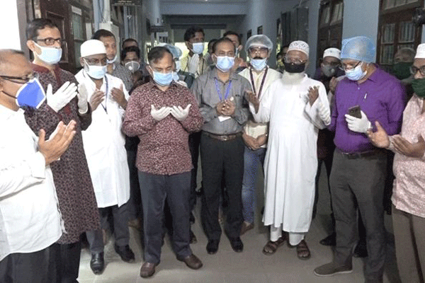 বরিশাল মেডিকেল কলেজে করোনা ল্যাব চালু

