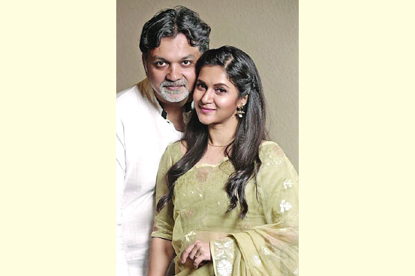 আলোচনায় সৃজিত-মিথিলার বিয়ের ভিডিও