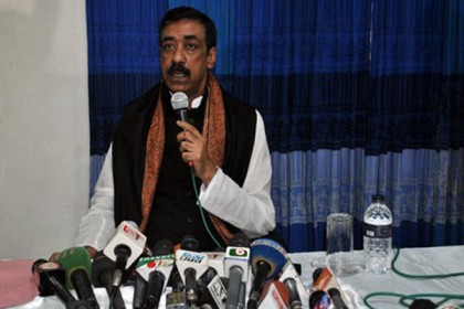 নারায়ণগঞ্জে করোনা হাসপাতাল স্থাপনের দাবি শামীম ওসমানের