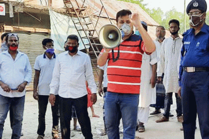 নন্দীগ্রামে সামাজিক দূরত্ব বজায় রখতে প্রচারণা 

