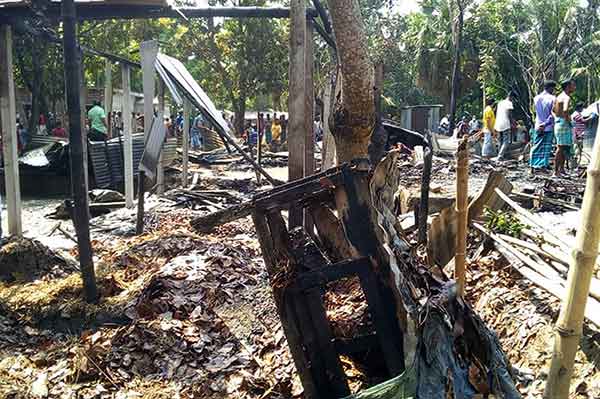 মাগুরায় আগুনে ৭ পরিবারের ৯ বসতঘর ভস্মীভূত