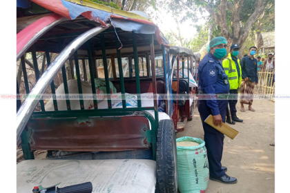 জামালপুরে ময়দার বস্তায় চাল পাচার, উদ্ধার ১৮৯ বস্তা চাল