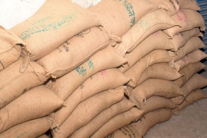 ভাঙারির দোকানে মিলল আওয়ামী লীগ নেতার ছেলের রাখা ৯০ বস্তা চাল