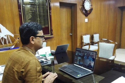 ২০ হাজার পরিবারের খাবারের ব্যবস্থা করলেন নৌ প্রতিমন্ত্রী