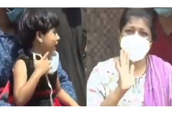 কোয়ারেন্টাইনে যাচ্ছেন নার্স! 'তোমার কাছে যাব' বলে অঝোর কান্না মেয়ের