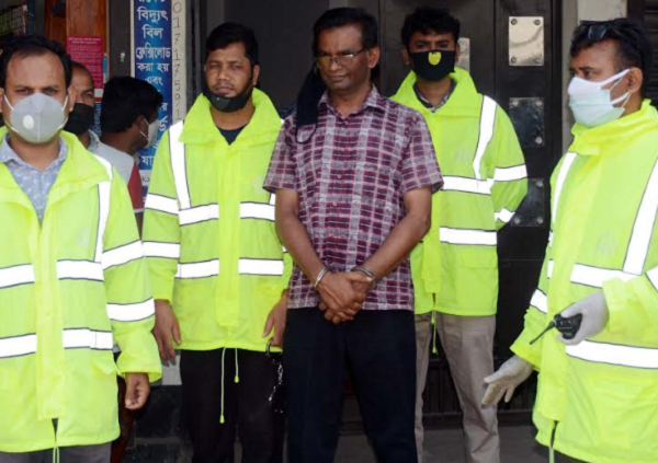 রংপুরে থামানো যাচ্ছে না টিসিবি'র পণ্যের কালোবাজারি, গ্রেফতার ৩