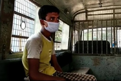 লকডাউন: খাবার খুঁজতে গিয়ে পশ্চিমবঙ্গে বাংলাদেশি যুবক গ্রেফতার