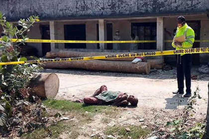 বরিশালে উদ্ধারকৃত অজ্ঞাত নারীর লাশের দাফন সম্পন্ন 