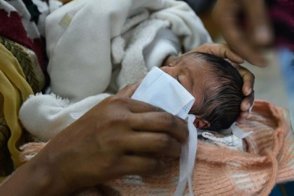 করোনা জয় করে বাড়ি ফিরল ১০ মাসের শিশু
