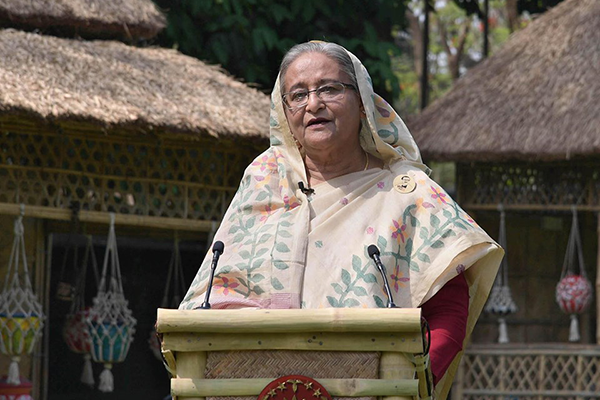 বৃহত্তর জনস্বাস্থ্যের কথা বিবেচনা করে নিষেধাজ্ঞার বেড়াজালে পহেলা বৈশাখ