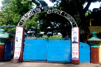 বকেয়া বেতন না পাওয়ায় মানবেতর জীবন চিনিকল শ্রমিকদের