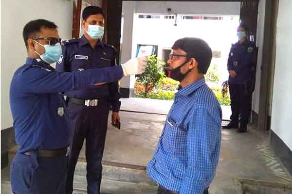 নাটোরের সকল থানায় সংযোজিত হলো থার্মাল স্ক্যানার