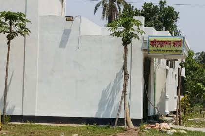 শরীয়তপুরে একদিনে করোনায় আক্রান্ত ৪, লকডাউন ৮২টি বাড়ি 