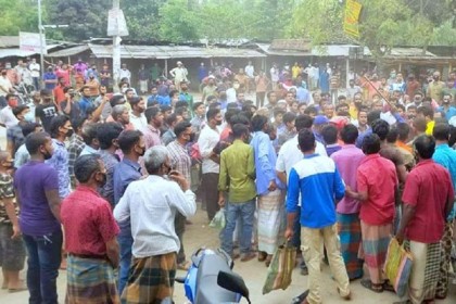 ডিবি পরিচয়ে ঠাকুরগাঁওয়ের লাহিড়ী হাটে লুটপাটের চেষ্টা, আটক ৪