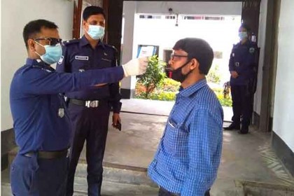 নাটোরের সকল থানায় সংযোজিত হলো থার্মাল স্ক্যানার