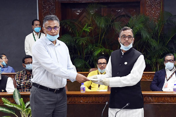 প্রধানমন্ত্রীর ত্রাণ তহবিলে পরিবেশ, বন ও জলবায়ু পরিবর্তন মন্ত্রণালয়ের অনুদান