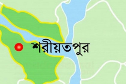 শরীয়তপুরে মানা হচ্ছেনা সামাজিক দুরত্ব