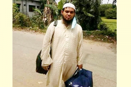 নারায়ণগঞ্জের করোনা আক্রান্ত সেই ইমাম সুস্থ হয়ে বাড়ি ফিরলেন