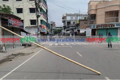 মেহেরপুরে সেনাবাহিনী ও ট্রাফিক পুলিশের অভিযান