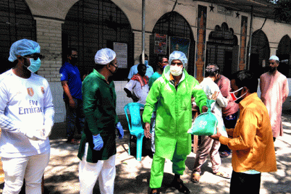 টাঙ্গাইলে কর্মহীন মানুষের মাঝে খাদ্য সহায়তা জেলা বিএনপির
 
