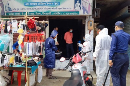 ‘লকডাউন’ উপেক্ষা করায় দেড় লাখ টাকা জরিমানা আদায়
