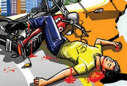 মানিকগঞ্জে ট্রলি চাপায় মোটরসাইকেল আরোহী নিহত