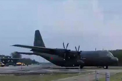 ঢাকা ছাড়ল মালদ্বীপের ৭১ নাগরিক