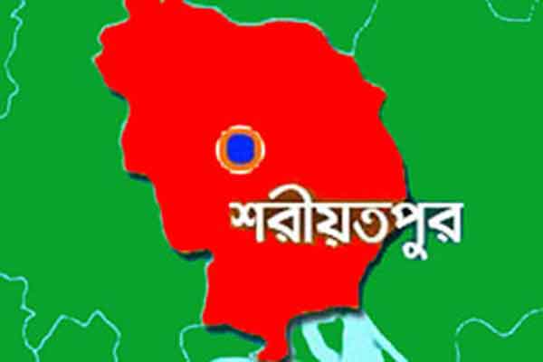 শরীয়তপুরে উপমন্ত্রীর পক্ষ থেকে খাদ্য সামগ্রী বিতরণ