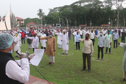 ত্রাণ বিতরণে স্বচ্ছতা আনতে ভোলায় জনপ্রতিনিধিদের শপথ