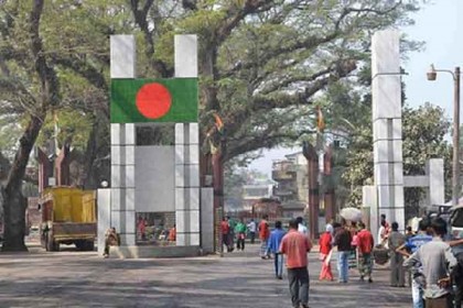 কলকাতায় আটকে পড়া ২৪০ বাংলাদেশি বেনাপোলে