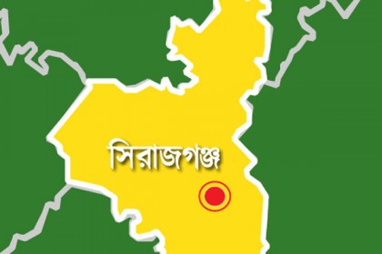 তাড়াশে ৬ জন কৃষক পেলেন ধান কাটার কম্বাইন হার্ভেস্টার মেশিন