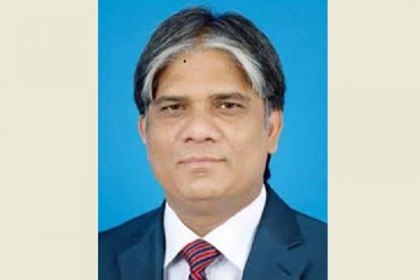 পরিবারকে সময় দিতে যুক্তরাষ্ট্র পাড়ি, বরখাস্ত ইউপি চেয়ারম্যান