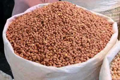 তিনদিনে মিয়ানমার থেকে এলো ৮০ মেট্রিক টন ছোলা