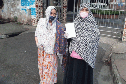 ফিরিয়ে দিল তিন হাসপাতাল, প্রসব বেদনা নিয়ে ৯ ঘণ্টা ছুটলেন এই নারী!