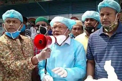সব ত্রাণ যাচ্ছে সরকার দলীয় নেতাদের ঘরে : রিজভী
