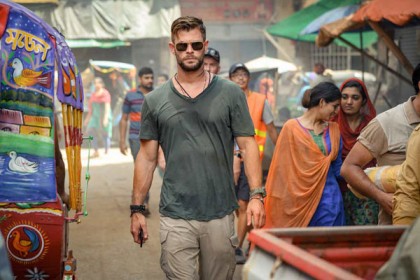 যে ঢাকাকে দেখানো হয়েছে 'এক্সট্রাকশন' ছবিতে 