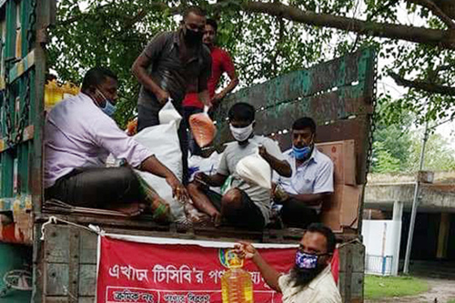 কুষ্টিয়ার ভেড়ামারায় টিসিবির পণ্য বিক্রি শুরু