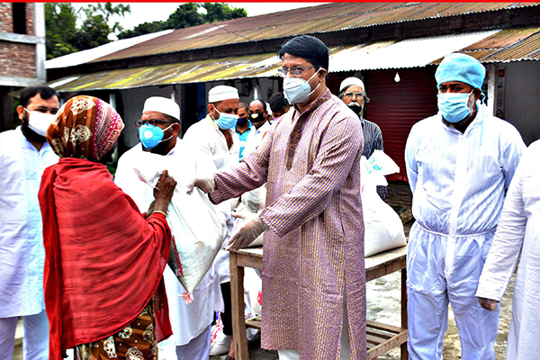'ব্যবসায় কালোবাজারীদের বিরুদ্ধে কঠোর অবস্থানে সরকার' 