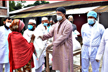 'ব্যবসায় কালোবাজারীদের বিরুদ্ধে কঠোর অবস্থানে সরকার' 