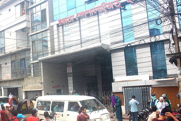 লিফটের নিচে ডাক্তারের লাশ; হত্যা মামলা দায়ের