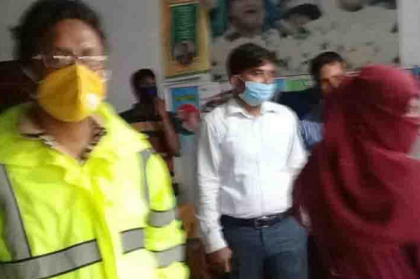 নাটোরে খাদ্যবান্ধব কর্মসূচির ৪ বস্তা চাল উদ্ধার, আটক ২