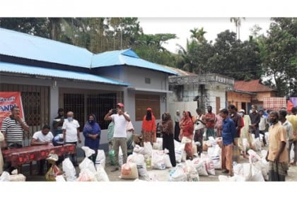 মৌলভীবাজারে ১ হাজার মানুষের খাবারের ব্যবস্থা করল ব্রিটেনের ইস্ট হ্যান্ডস 