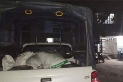 নেত্রকোনায় টিসিবি'র পণ্য উদ্ধার, ৫০ হাজার টাকা জরিমানা