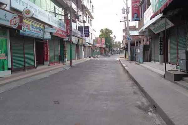 শিবচরে ১০টি দোকানে তালা মেরে চাবি নিয়ে নিল প্রশাসন