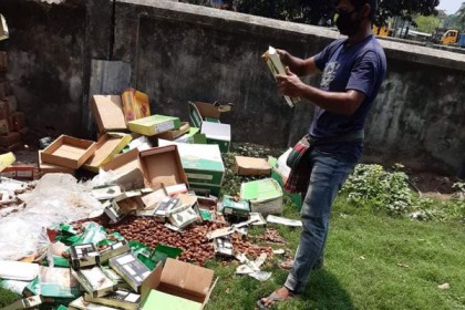 ফরিদপুরে খেজুর ব্যবসায়ীকে জরিমানা
