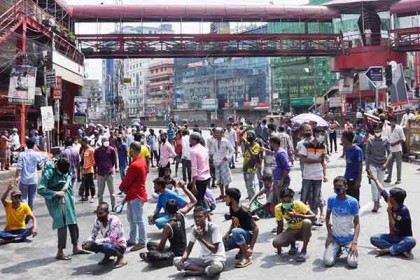 করোনায় কর্মহীন দেশের ৭০ শতাংশ মানুষ, দ্বিগুণ হবে দারিদ্র্যের হার