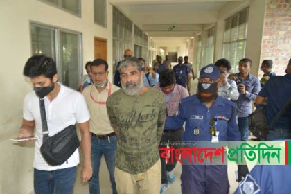 কারাগারে পাঠানো হলো সাংবাদিক কাজলকে 