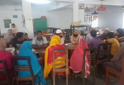 নাটোরে ২০০ নকল নবিশদের মানবেতর জীবন যাপন